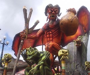 Devil's Carnival Riosucio Caldas Source  fronterainformativa files wordpress com